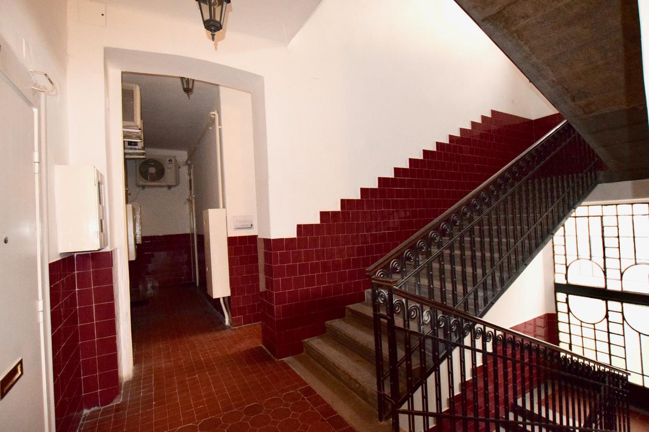 Standard Apartment By Hi5 - Bazilika Suite Boedapest Buitenkant foto